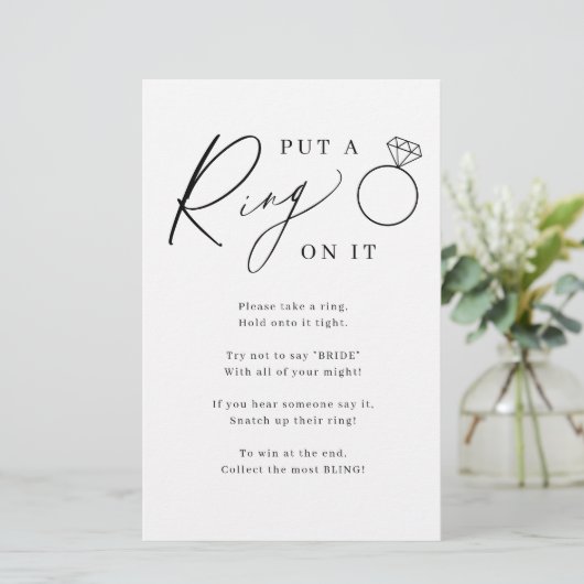 Minimalist zet een ring op het vrijgezellenfeest (Staand voorkant)