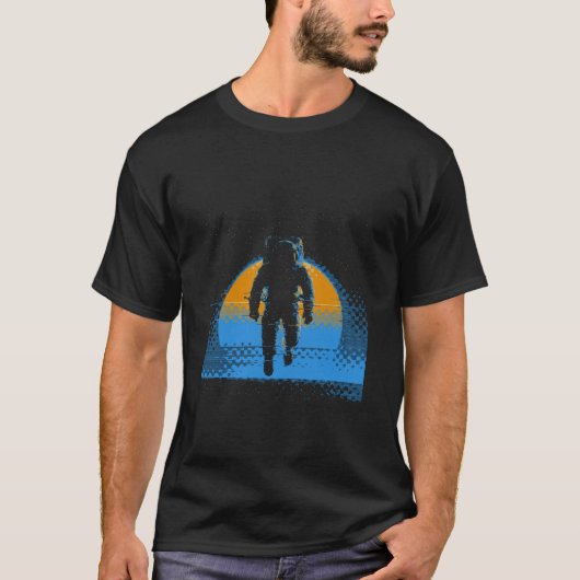 Minimalistic Astronaut in Space Astronomy Planets T-shirt (Voorkant)