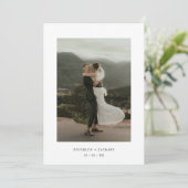 Minimalistic Bold Black & White Wedding Photo Bedankkaart (Staand voorkant)