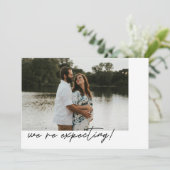 Minimalistic Elegant Script Photo Pregnancy Aankondiging (Staand voorkant)