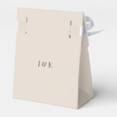 Minimalistic Elegant Typography Soft Latte Bedankdoosjes (Achterkant)