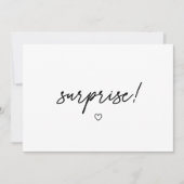 Minimalistic "Surprise!" New Baby Pregnancy Photo Aankondiging (Voorkant)