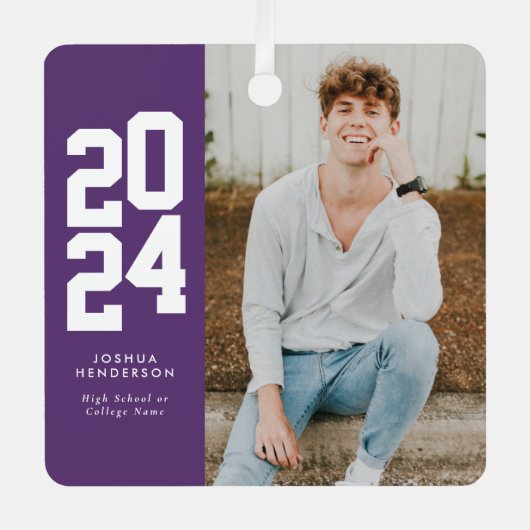 Minimalistisch 2024 Paarse wit foto Afstuderen Metalen Ornament (Voorkant)