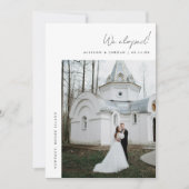 Minimalistisch 2-foto script bruiloft elopement aankondiging (Voorkant)