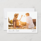 Minimalistisch 2 fotokalligrafie bruiloft save the date (Voorkant)