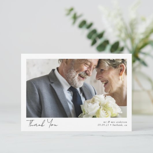 Minimalistisch 2 Fotokalligrafie Wow Renewal Bedankkaart (Staand voorkant)