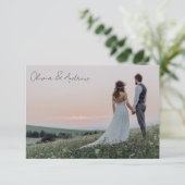 Minimalistisch 2 fotoweddenschap bedankkaart (Staand voorkant)