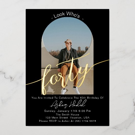 Minimalistisch 40ste verjaardagsfeest goud folie uitnodiging (Voorkant)