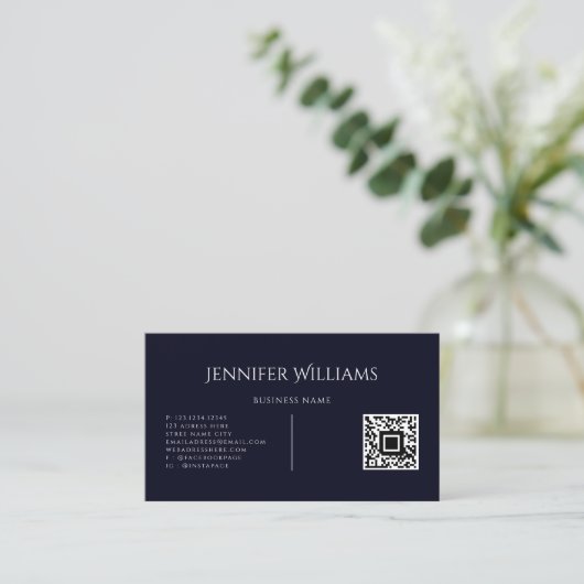 Minimalistisch aangepast QR-codescript modern blau Visitekaartje (Staand voorkant)