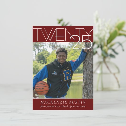 Minimalistisch Afstuderen | Donkerrode en witte fo Kaart (Staand voorkant)