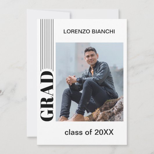 Minimalistisch Afstuderen met zwarte en witte comp Aankondiging (Voorkant)