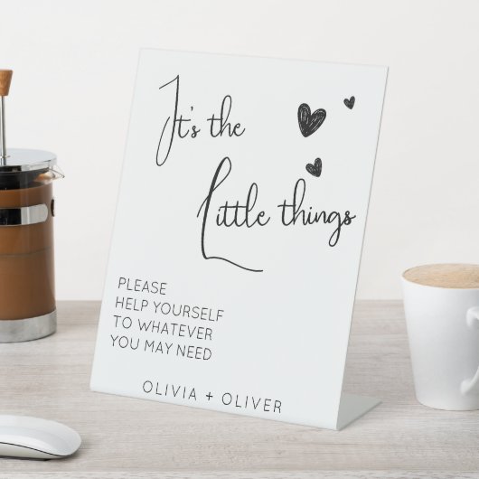 Minimalistisch badkamermandje reclamebord met voetstuk (Insitu)