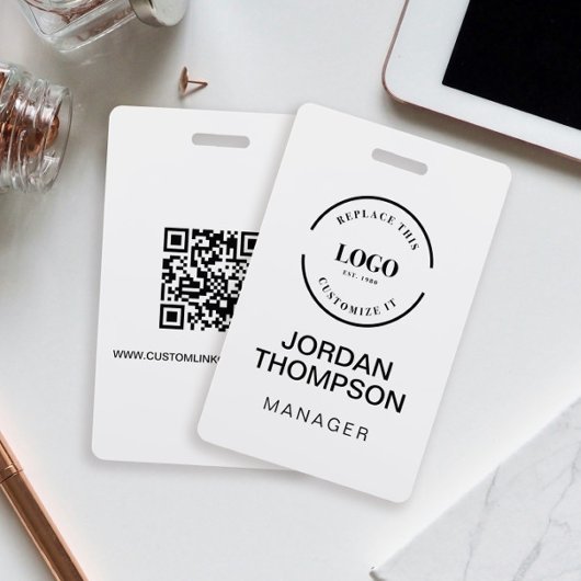 Minimalistisch bedrijfslogo QR-code Medewerker Badge