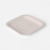 Minimalistisch Beige Monogram Papieren Bordje (Gebogen)