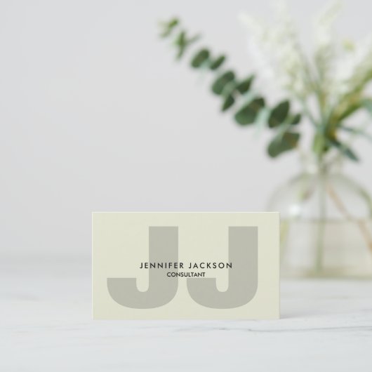 Minimalistisch Beige Monogram Trendy Modern Visitekaartje (Staand voorkant)