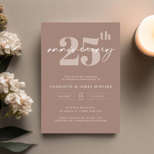 Minimalistisch beige script 25th bruiloft kaart
