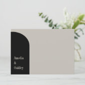 Minimalistisch Beige Zwart Elegante Boog Moderne B Bedankkaart (Staand voorkant)