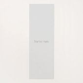 Minimalistisch bleek grijs monogram modern yogamat (Achterkant)