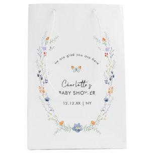 Minimalistisch Boho Butterfly Wildflower Baby show Medium Cadeauzakje