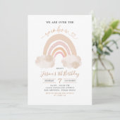 Minimalistisch Boho Rainbow Birthday Theme Uitnodi Kaart (Staand voorkant)