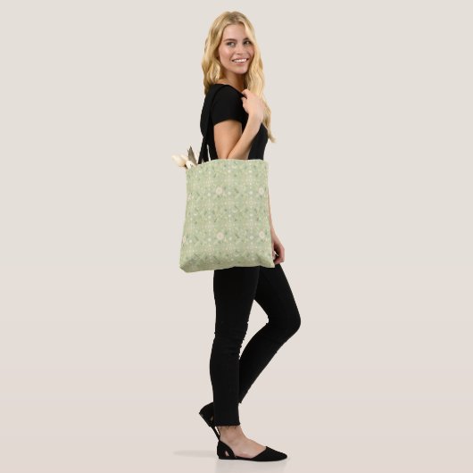 Minimalistisch Boho Tas – Sage Green & Eco-vriende (Op model)