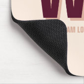 Minimalistisch bordeaux roze gepersonaliseerd mono muismat (Hoek)