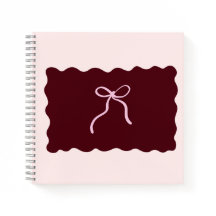Minimalistisch burgundy spiraalnotitieboek