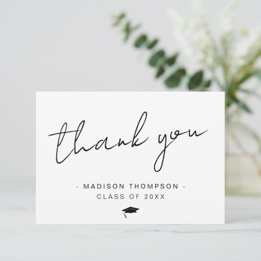 Minimalistisch Casual Script-Afstuderen Bedankkaart (Staand voorkant)
