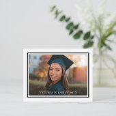 Minimalistisch Classy Afstuderen Aankondiging Brie (Staand voorkant)