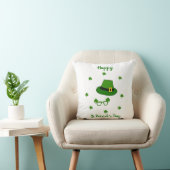 Minimalistisch Cute Happy St Patrick's Day Kussen (Stoel)