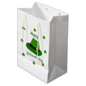 Minimalistisch Cute Happy St Patrick's Day Medium Cadeauzakje (Voorkant Gekanteld)