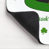 Minimalistisch Cute Happy St Patrick's Day Muismat (Hoek)
