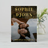 Minimalistisch donker vervaagd foto monogram save folie uitnodiging (Staand Voorkant)