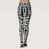 Minimalistisch doolhof met monochroom leggings (Achterkant)