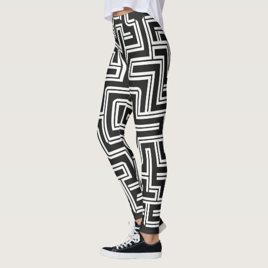 Minimalistisch doolhof met monochroom leggings (Links)