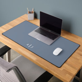 Minimalistisch Dusty Blue Two Monogram Kantoor Bureaumat