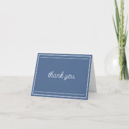 Minimalistisch Dusty Blue & White Script Bedankkaart