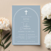 Minimalistisch eenvoudig boogblauw doopsel kaart