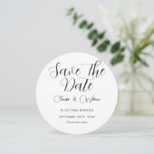 Minimalistisch Eenvoudig Elegant Modern White Save The Date (Staand voorkant)