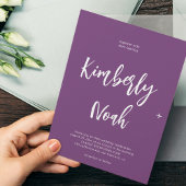 Minimalistisch eenvoudig script paarse bruiloft kaart