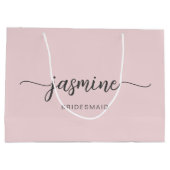 Minimalistisch eenvoudig zwart-roze monogrammeiscr groot cadeauzakje (Achterkant)