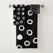 Minimalistisch eenvoudig zwart-wit bubbelpatroon bad handdoek (Insitu)
