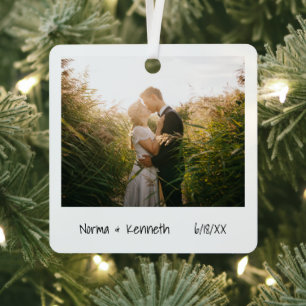 Minimalistisch eerste kersthuwelijk FotoNewlywed Metalen Ornament