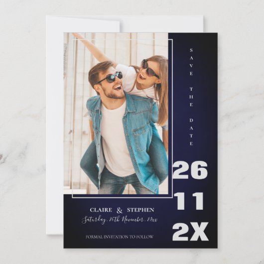 Minimalistisch Elegant Blue Bold Font Photo Wedden Save The Date (Voorkant)