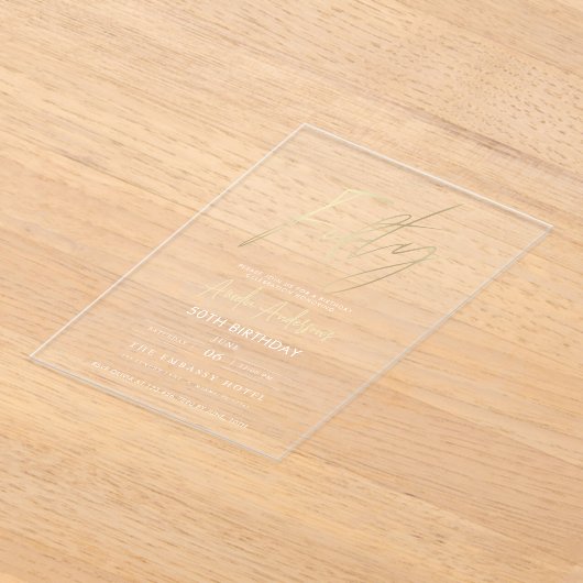 Minimalistisch Elegant Gold Script 50e verjaardag Acryl Uitnodigingen (Laagn)