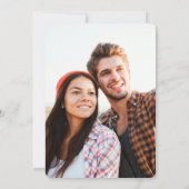 Minimalistisch Elegant Name Script Verloving foto Save The Date (Achterkant)