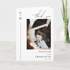 Minimalistisch en grafisch monogram huwelijk bedankkaart