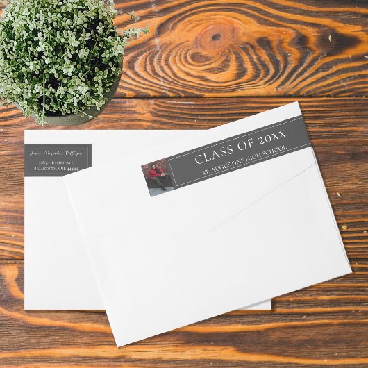 Minimalistisch foto Afstuderen | Grijs adres