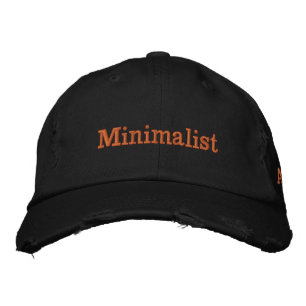 minimalistisch geborduurde pet