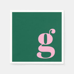Minimalistisch gemerkte initiaal in roze en groen servet
